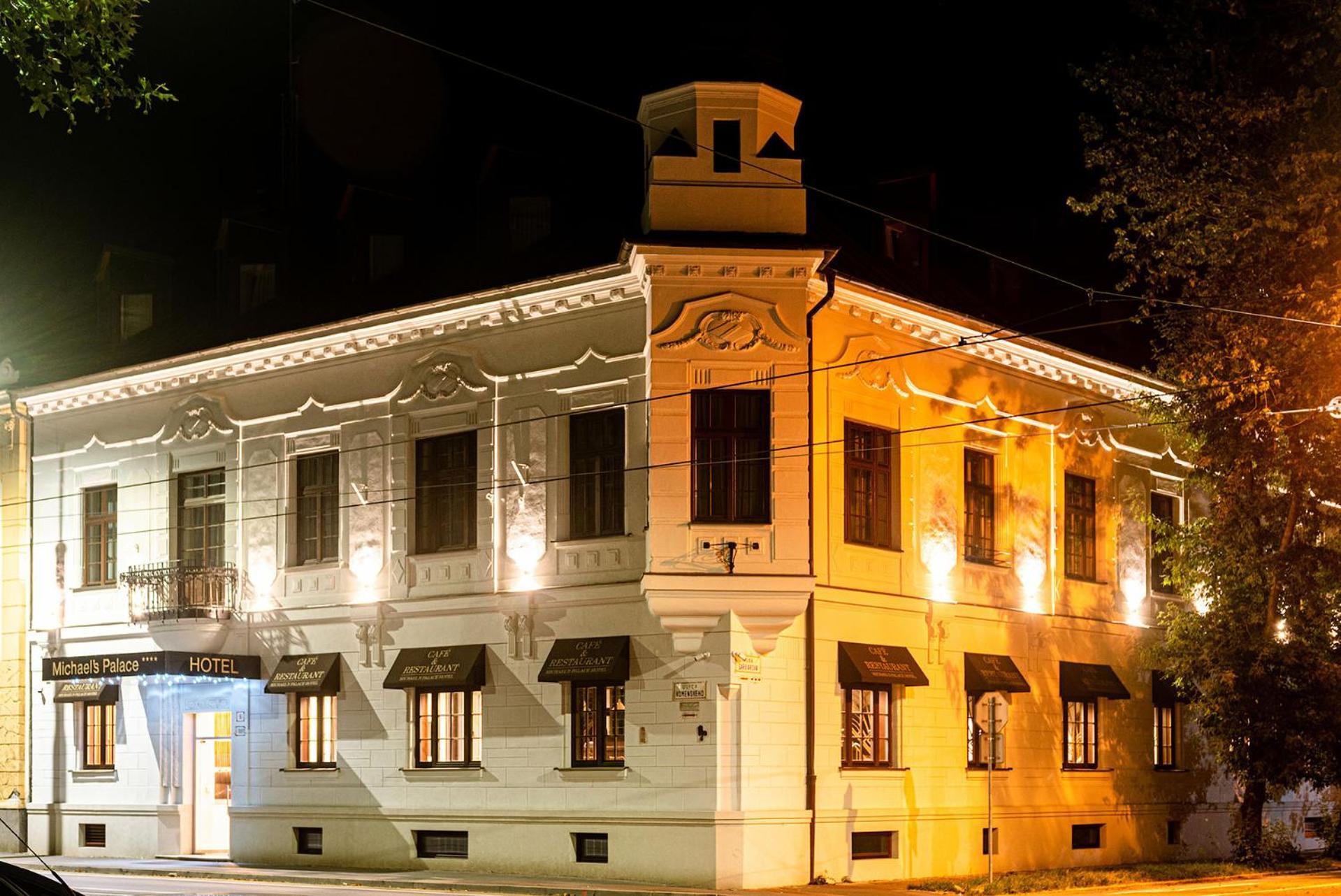 Hotel Michael'S Palace Košice Extérieur photo