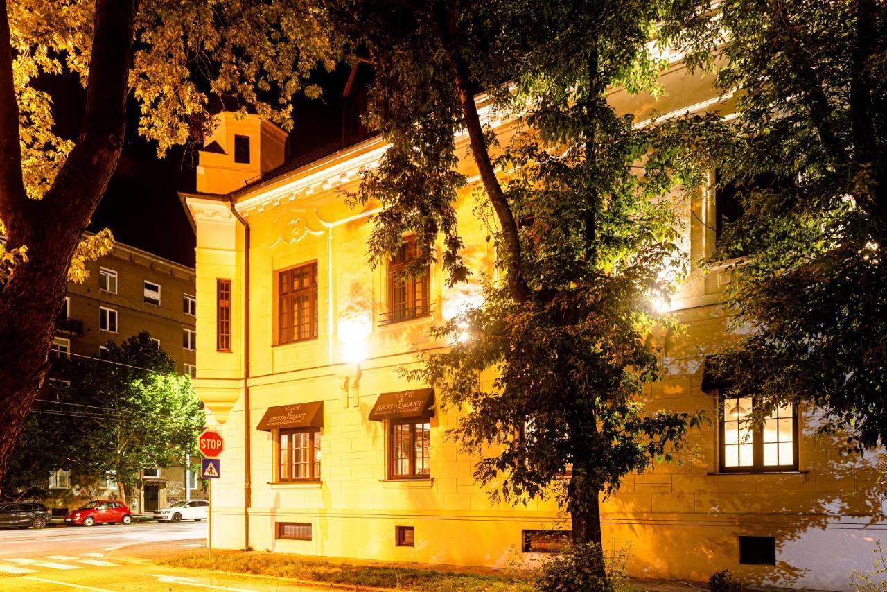 Hotel Michael'S Palace Košice Extérieur photo